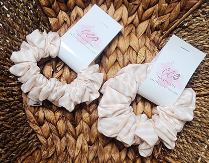 Mini Pink stripes scrunchie